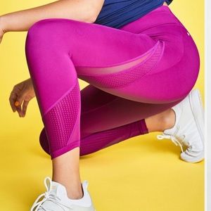 Fabletics Crop Leggings